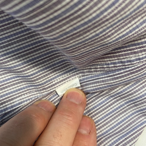 Calvin Klein Pin Striped Men's Button-up Shirt Size XL - Picture 6 of 11